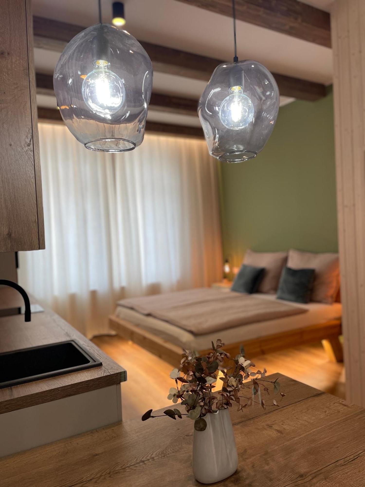 Golden Key Apartments Liberec Esterno foto