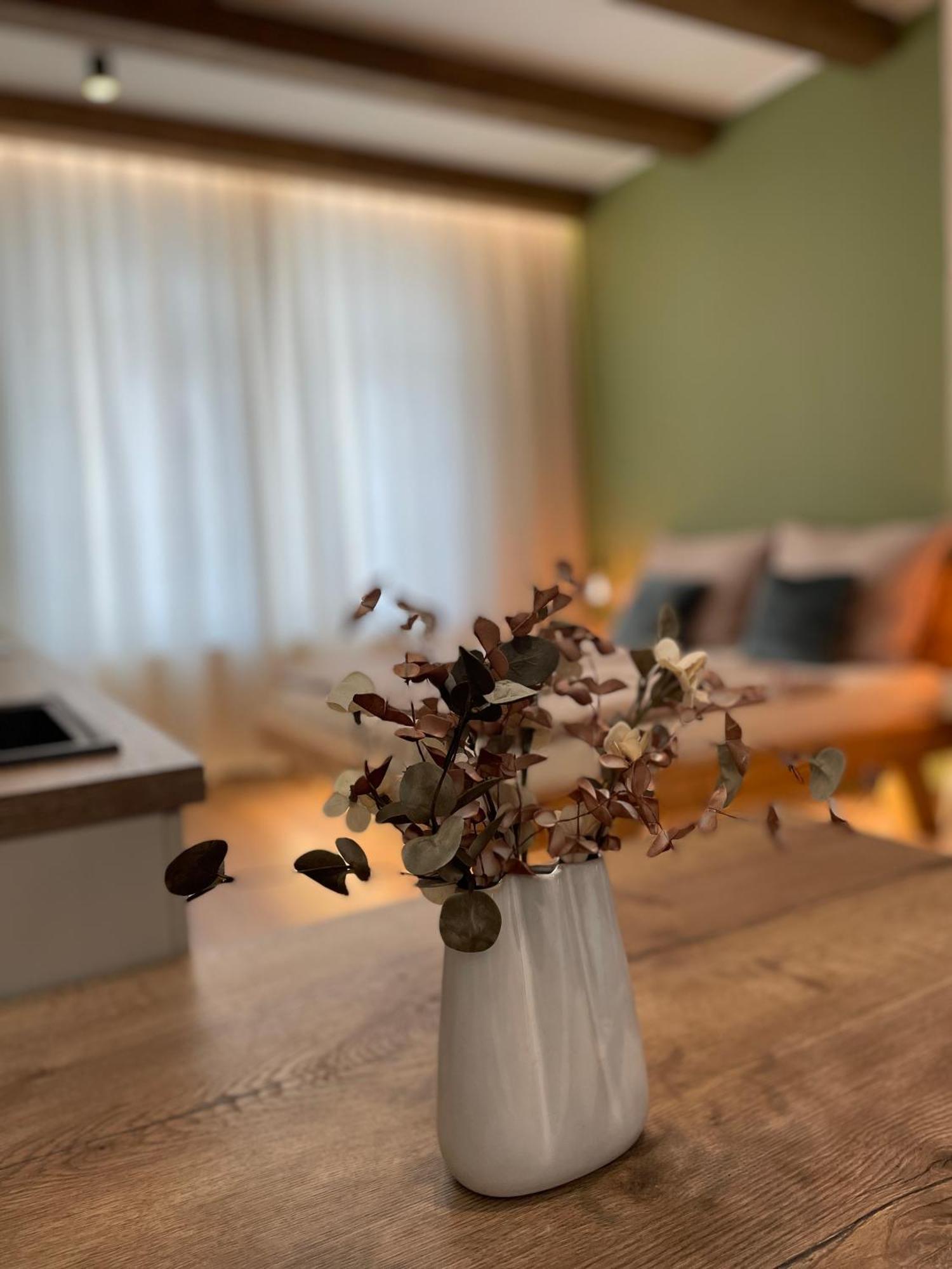 Golden Key Apartments Liberec Esterno foto